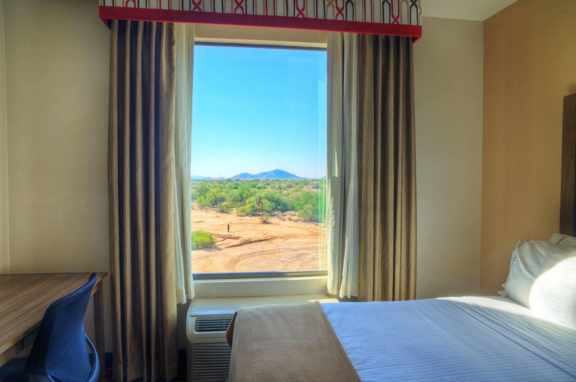 Holiday Inn Express & Suites - Phoenix North - Scottsdale By Ihg Esterno foto