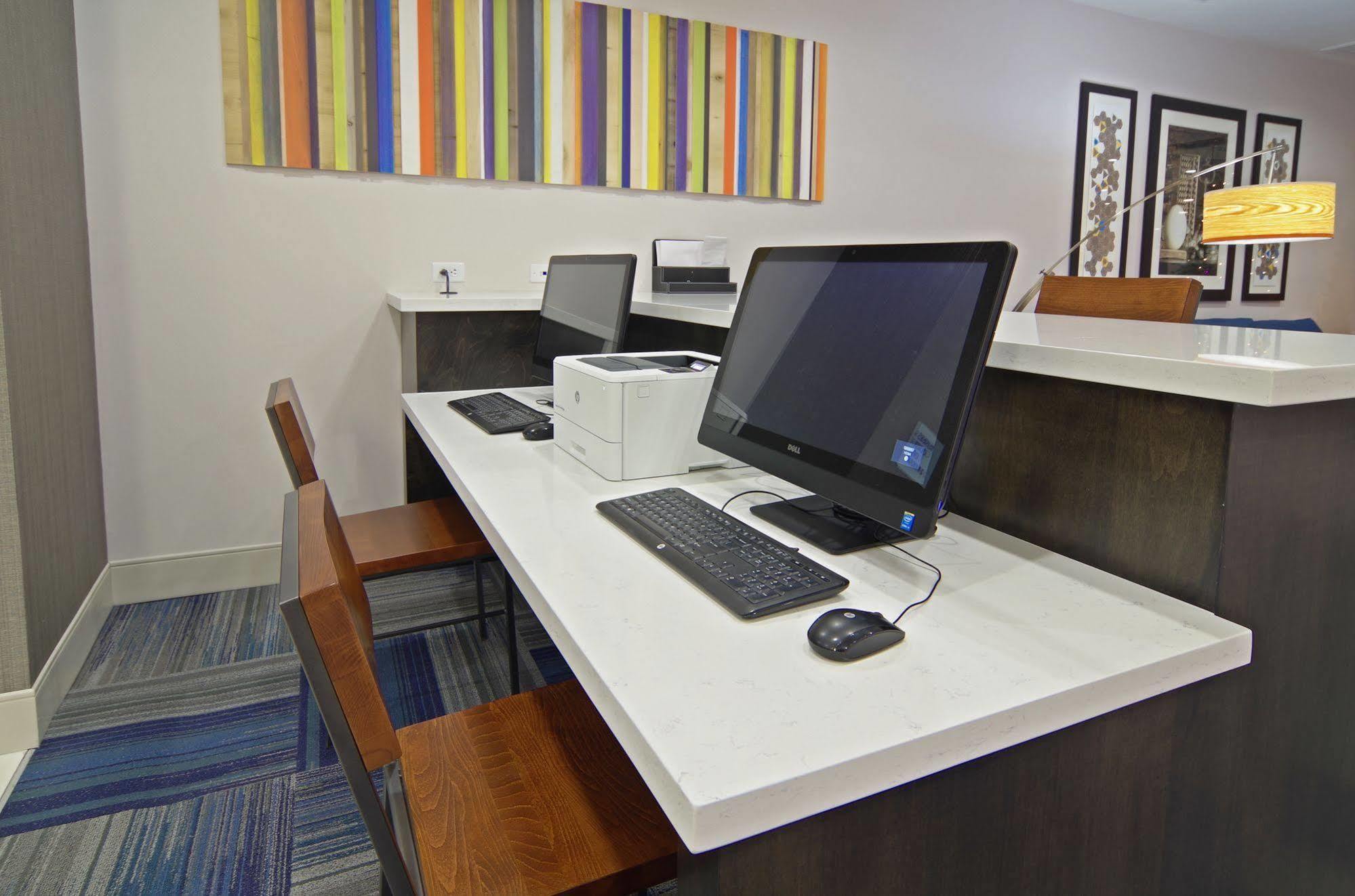 Holiday Inn Express & Suites - Phoenix North - Scottsdale By Ihg Esterno foto